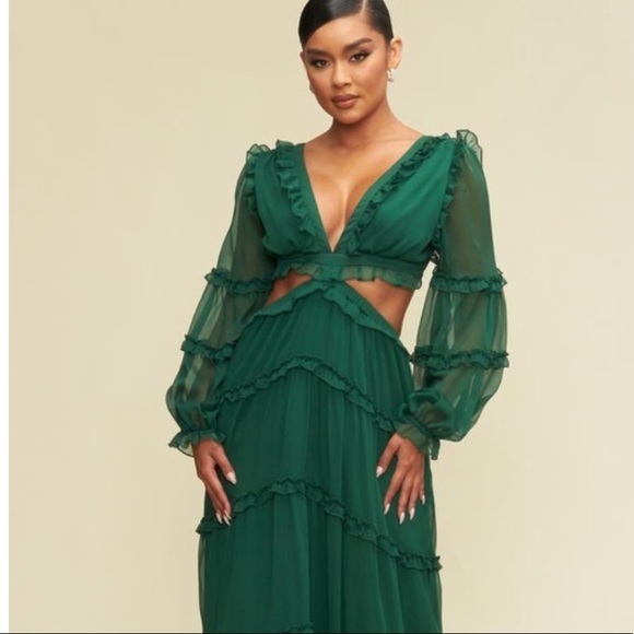 Ruffle Long Sleeve Maxi Dress in Green - Picture 3 of 4